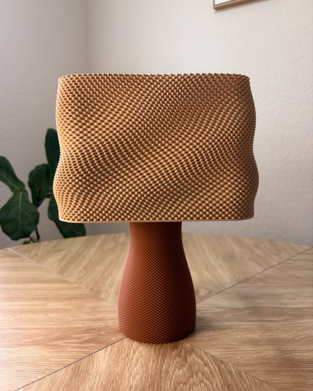Modern Sculptural Table Lamp | OREN
